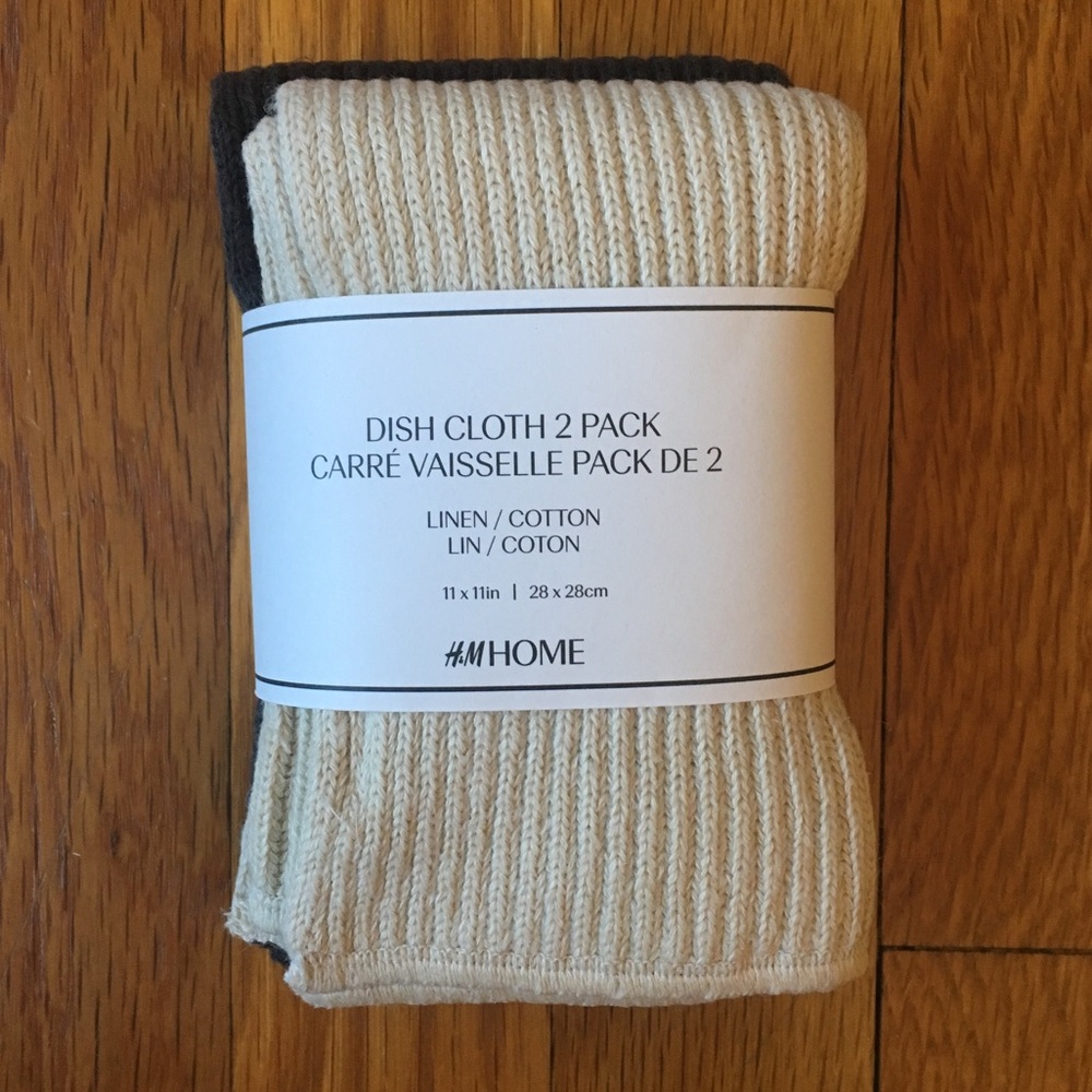 H&M NWT 2 Dish Cloths